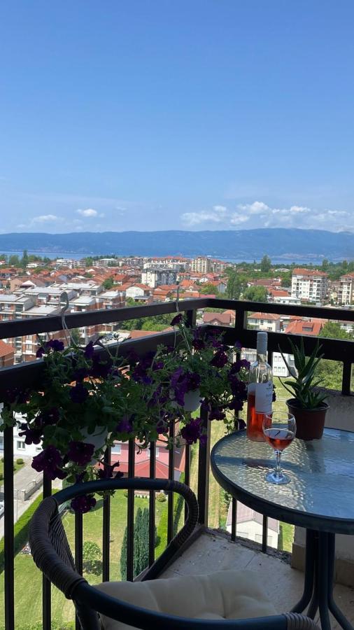 Stunning Lake And Mountain Views - Velkoski Apartments Ochrid Exteriér fotografie